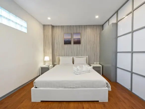 22 Housing 20LL Bedroom