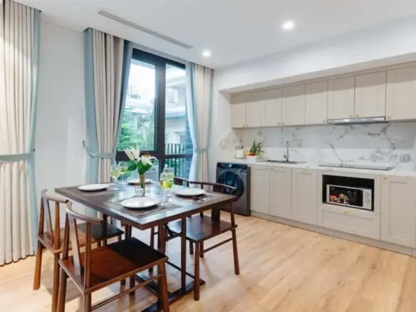 Margaery Boutique Apartment One Bedroom Table