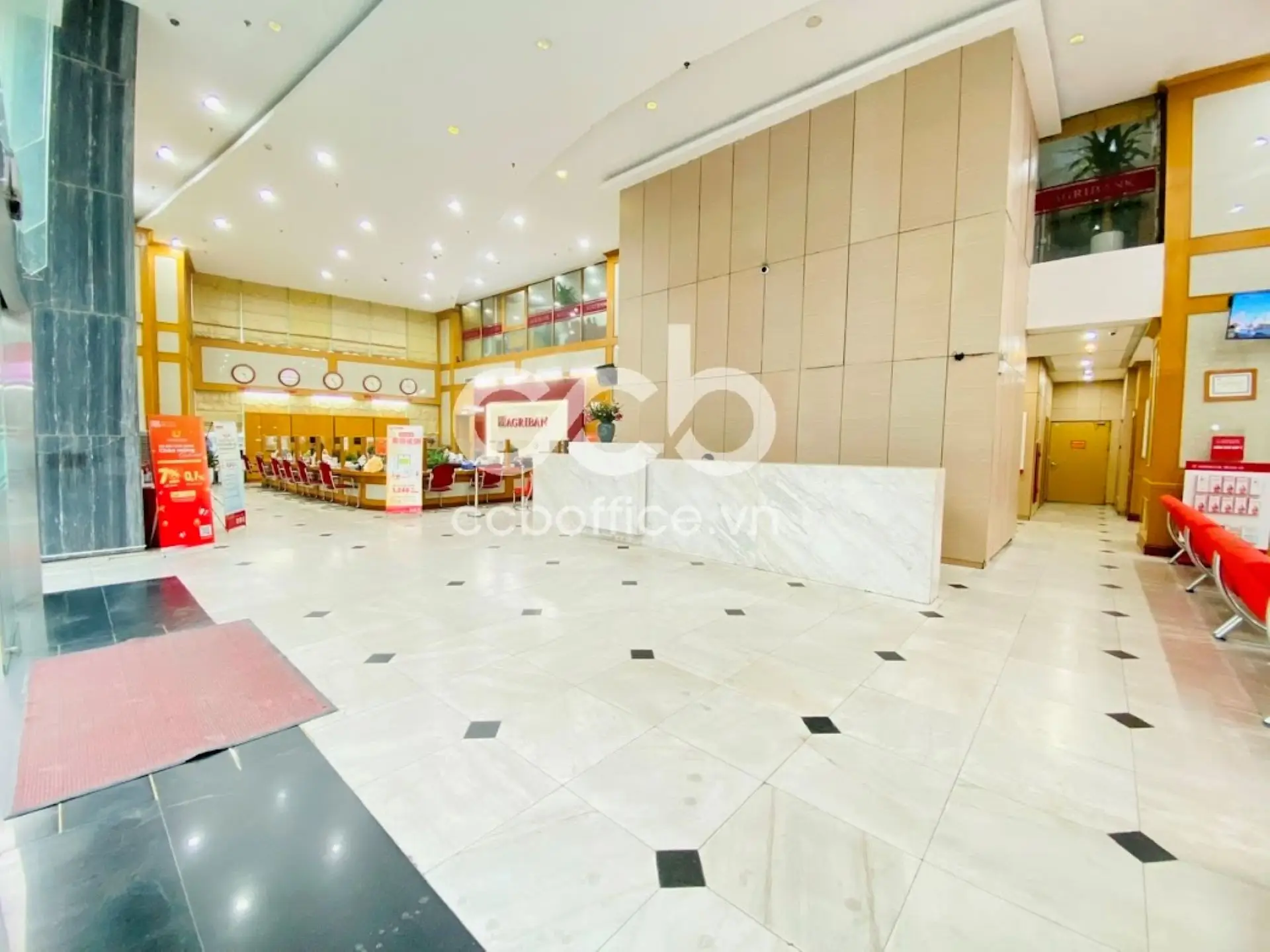Ngoc khanh Plaza- entrance