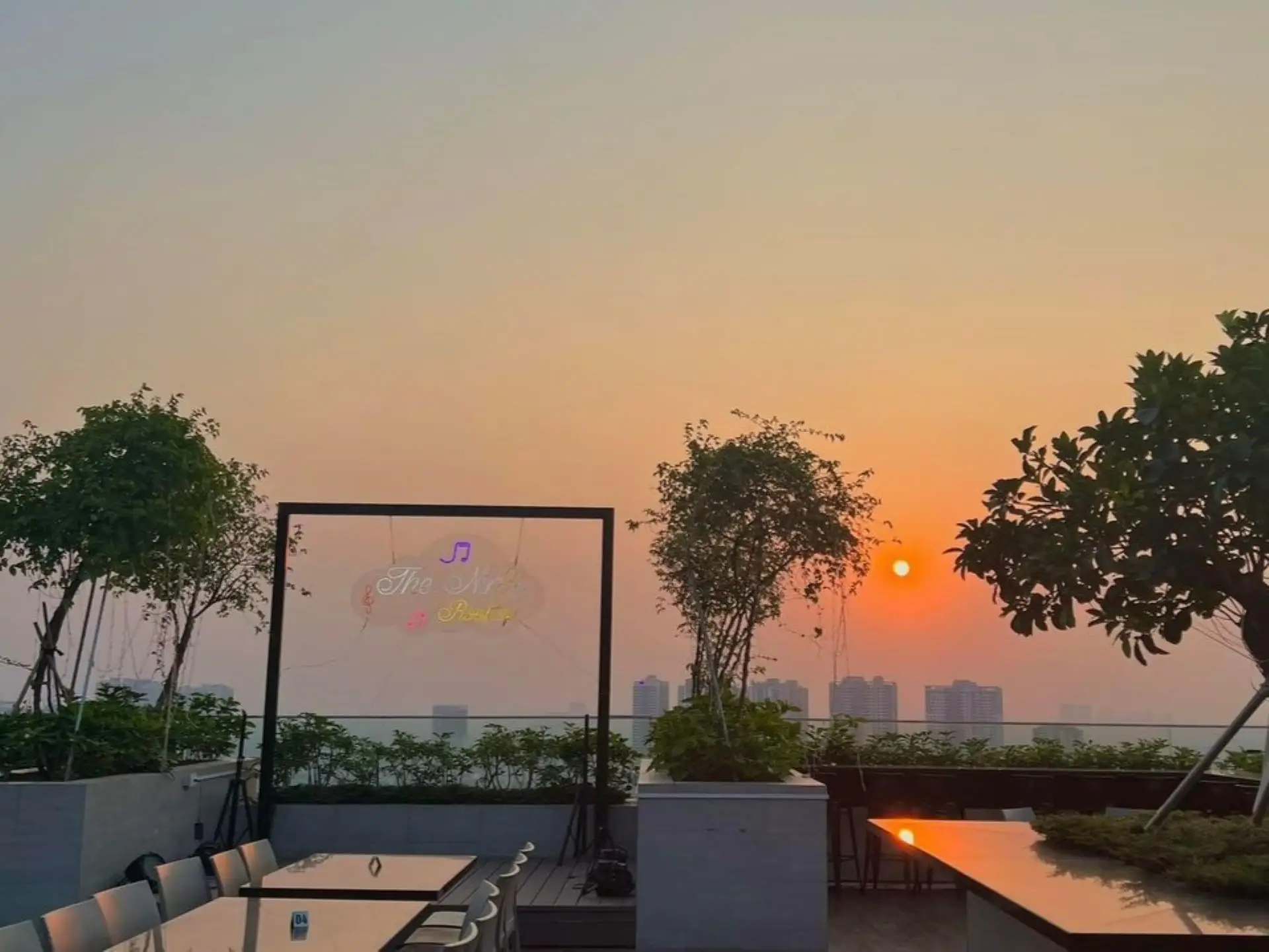 The Nine – Rooftop