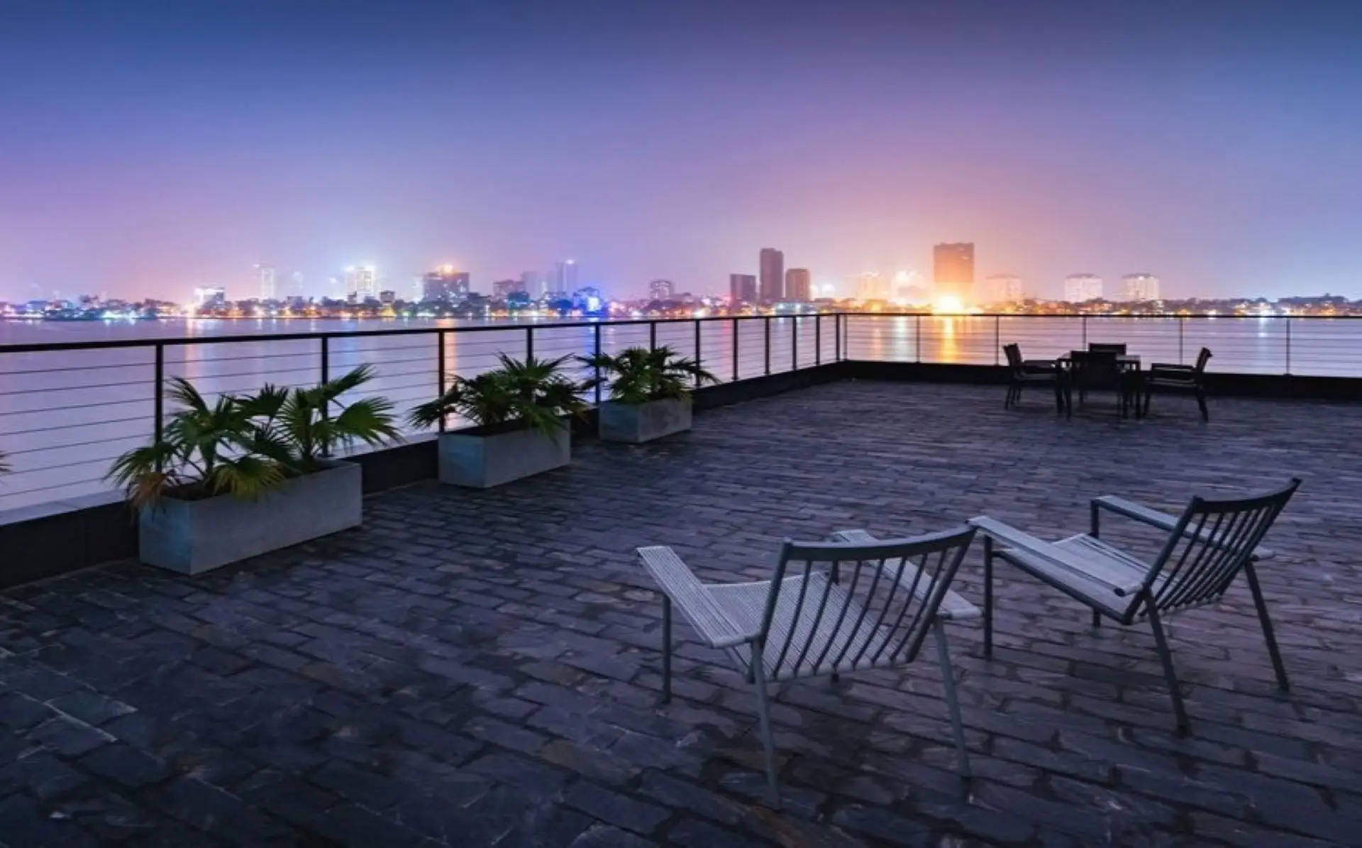 Westlake Residence 8- 4Bed- view
