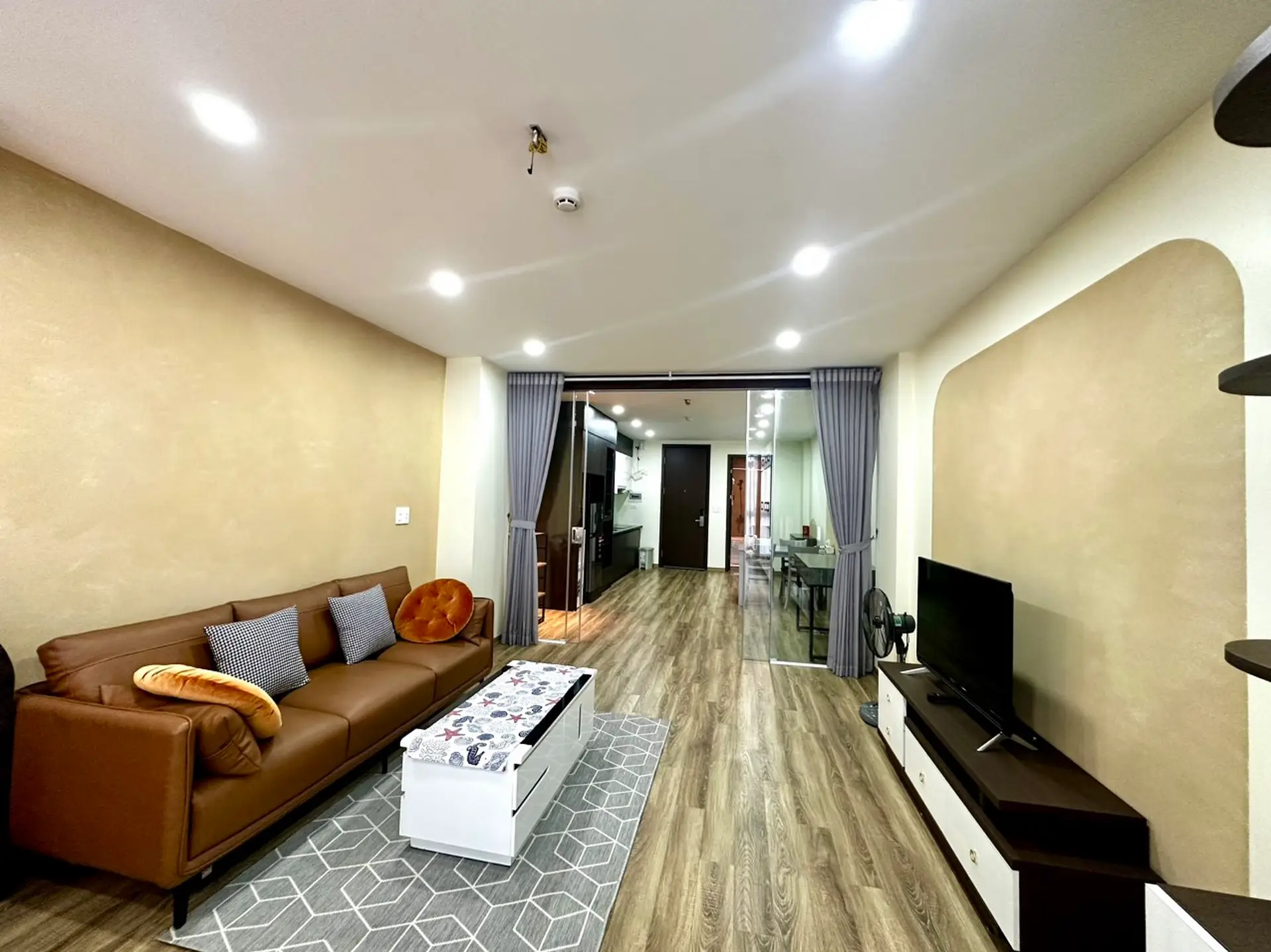 Living room 2