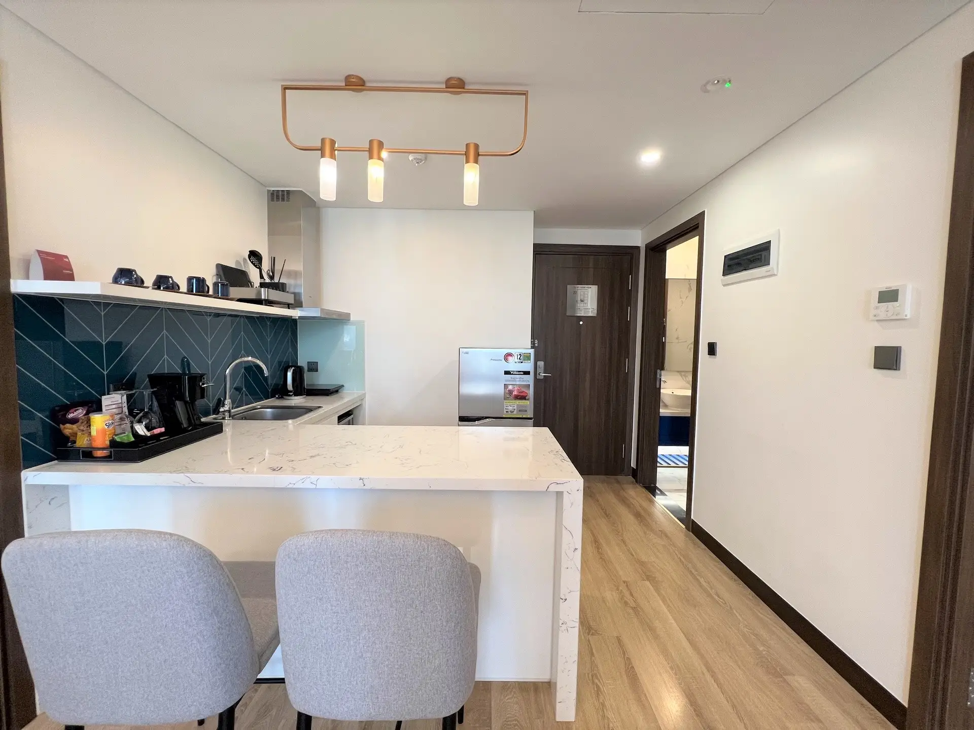 Movenpick_2bed_kitchen