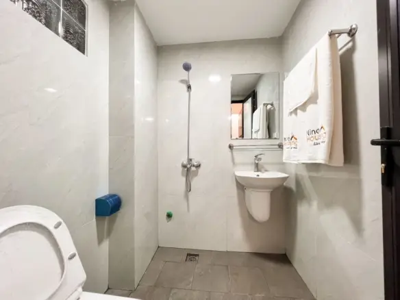 Nine Housing 90 Buoi One Bedroom Type 1 Bathroom