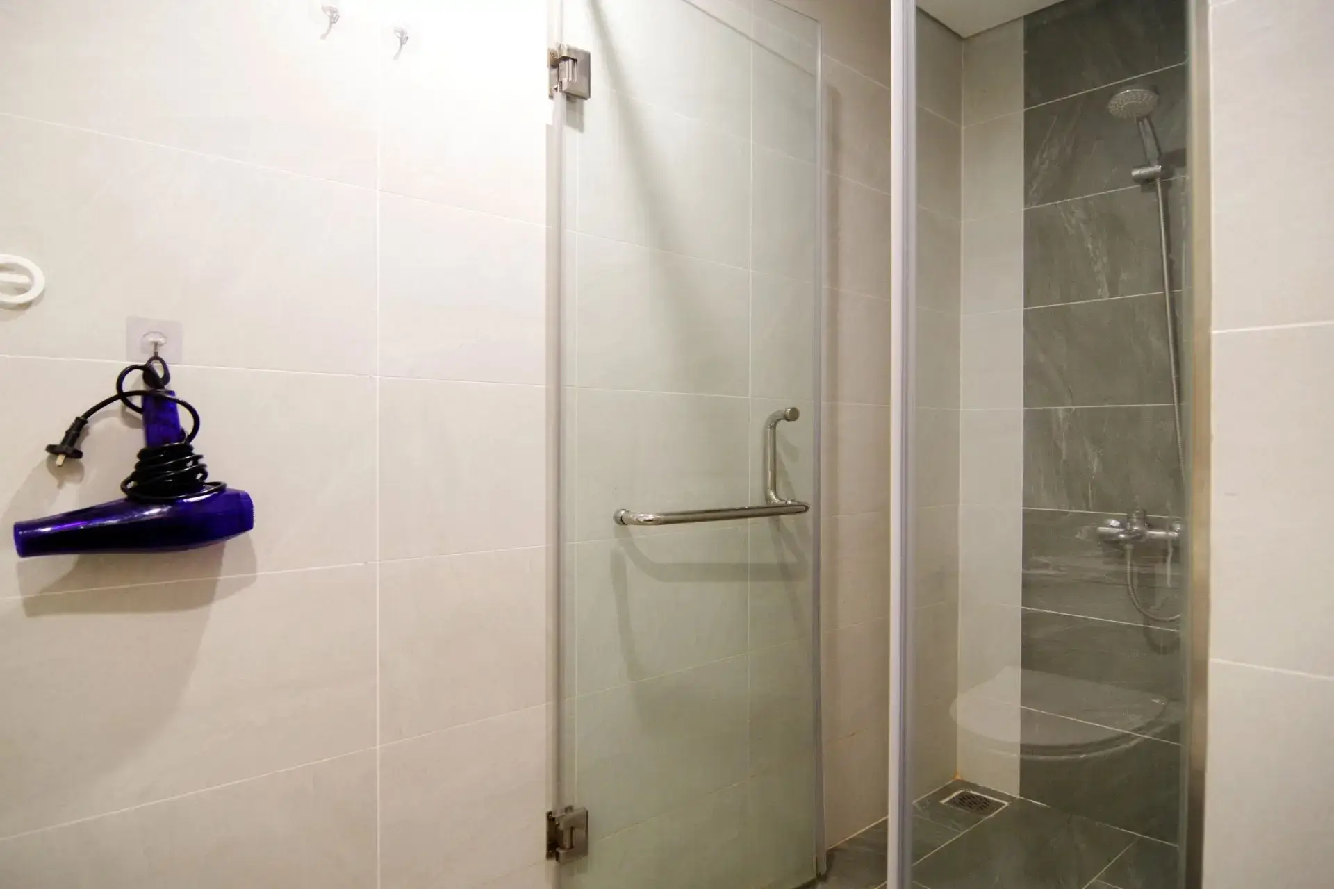 Vinhome Ocean Park- S2 02 16F- 3Bed – Bathroom 2