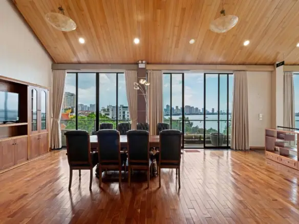 Penthouse Duplex
