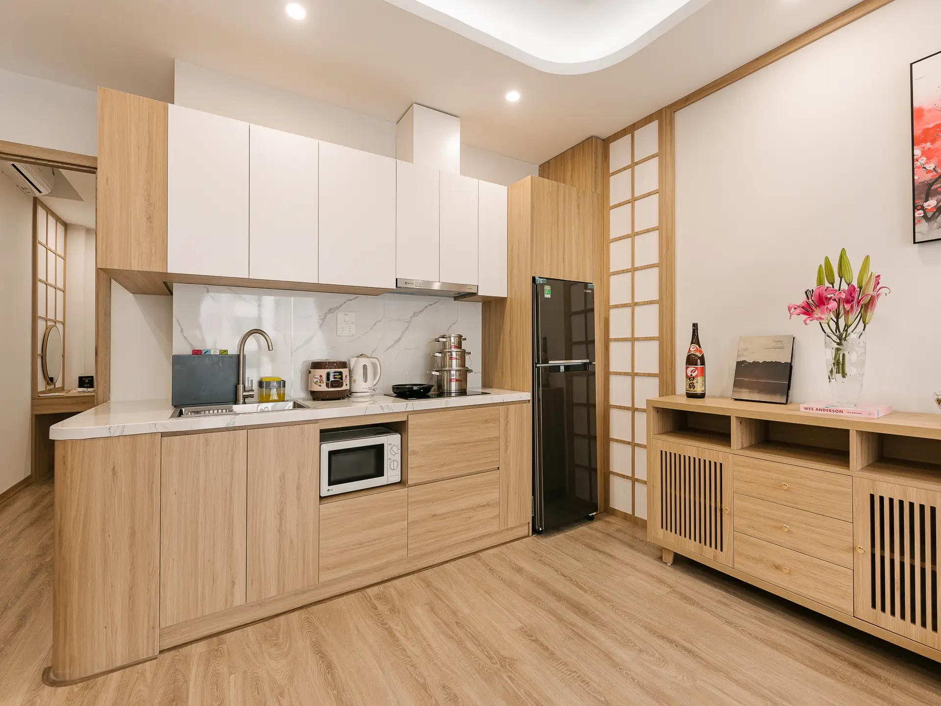Lux Apartment Linh Lang 1 bed_kitchen