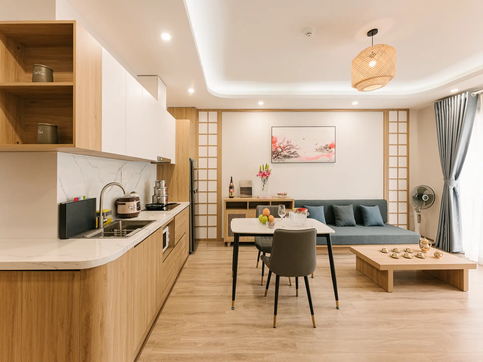 Lux Apartment Linh Lang 1 bed_living room