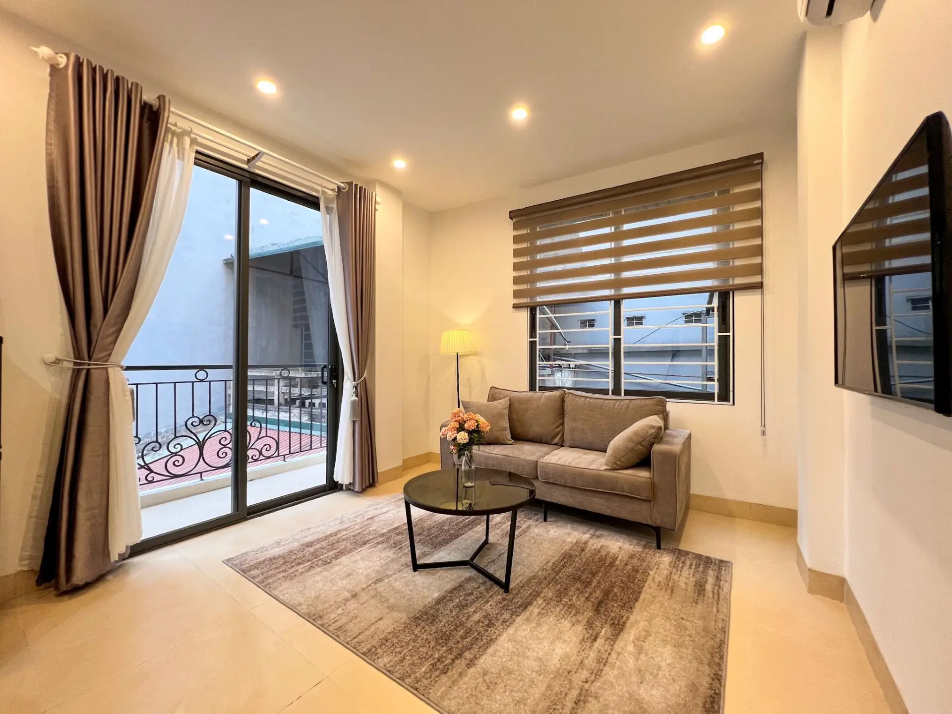 Nine Housing-42. 290 Kim Ma- 1 bed- living room 3