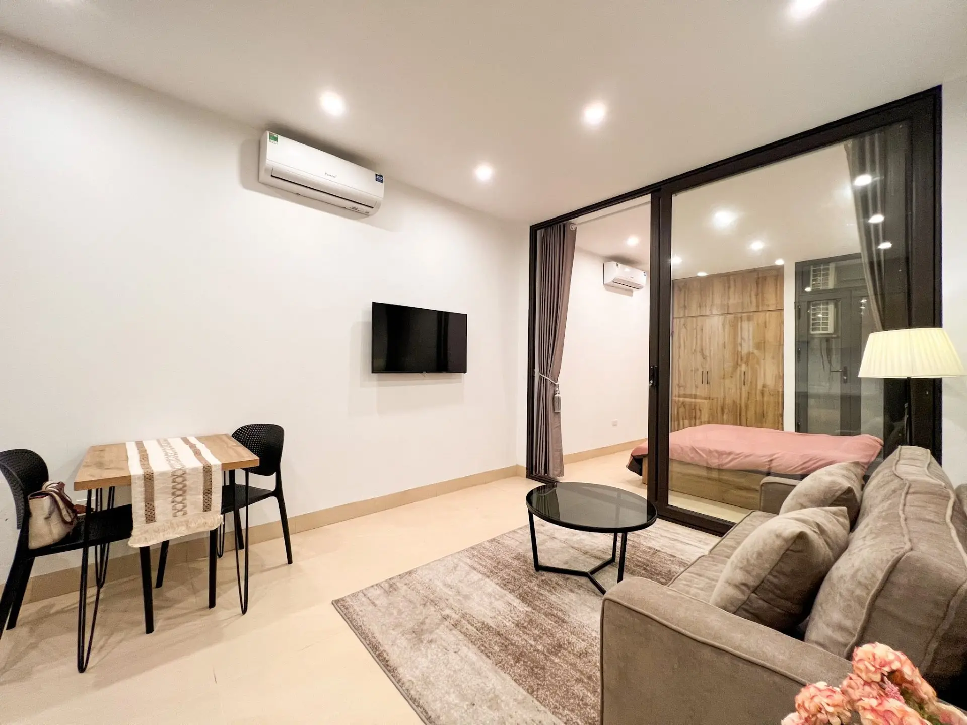 Nine Housing- 42.290 Kim Ma- 1bed- type2 – livingroom