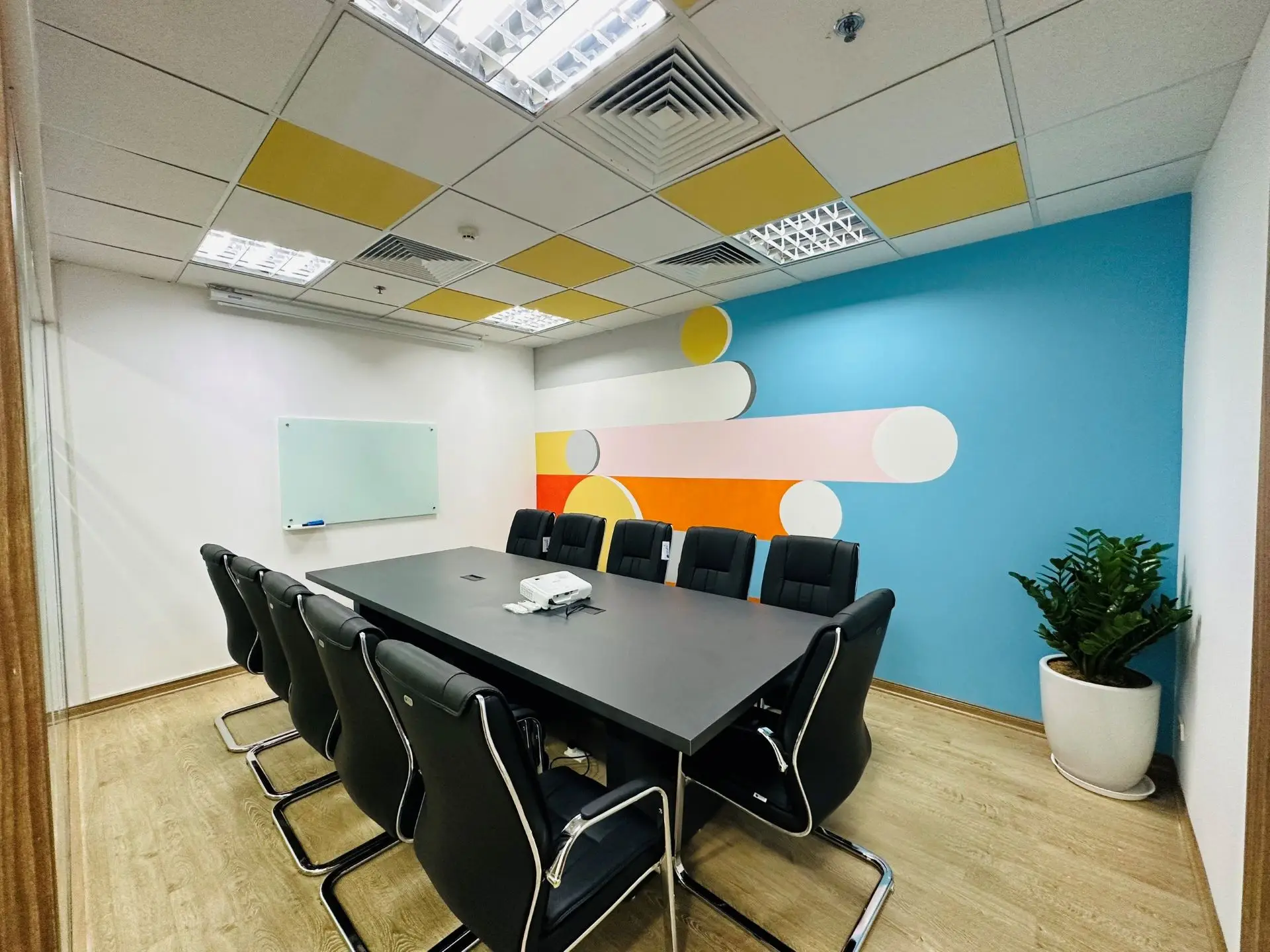 cozy space – SO – Meeting room