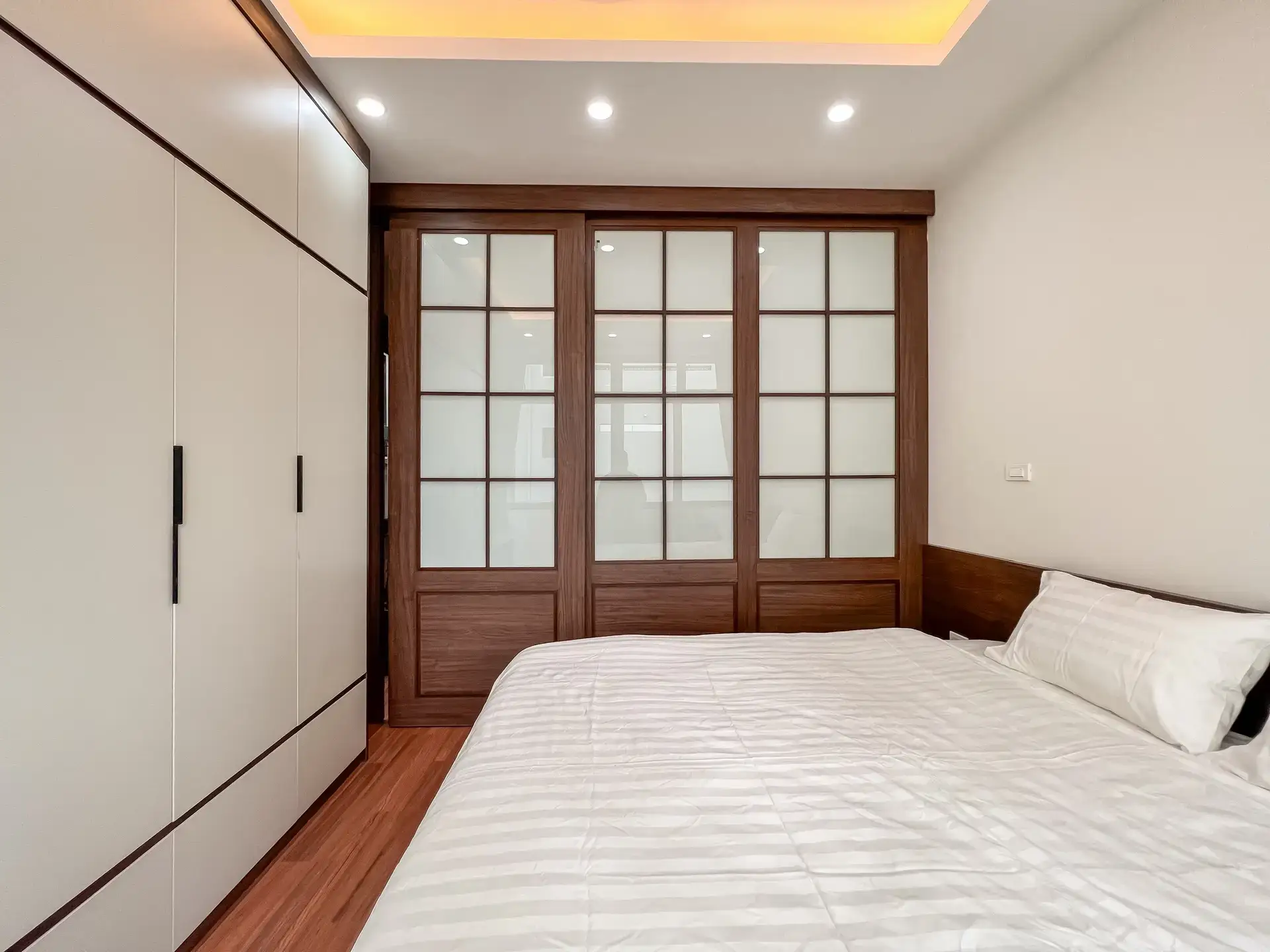 16.49 Linh Lang 1bed_bedroom (2)