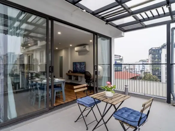 BC Home 7F Balcony