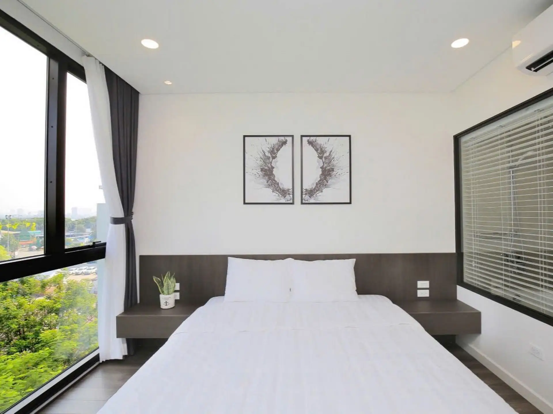 Bed room 1