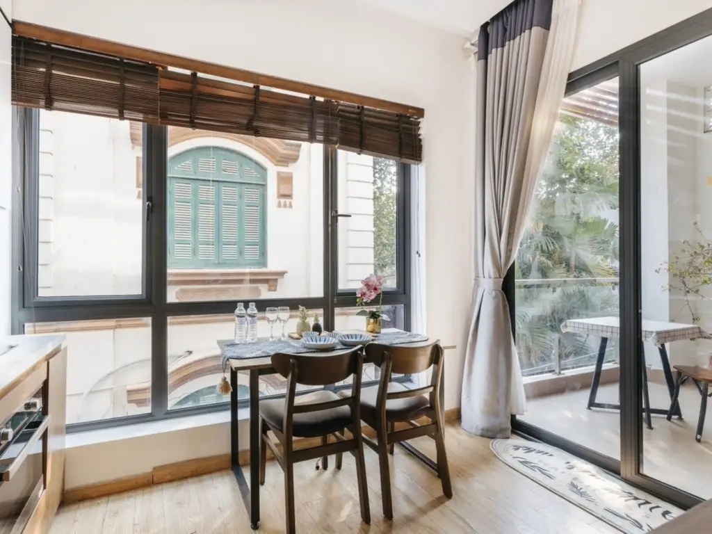 Cara Rustic Apartment