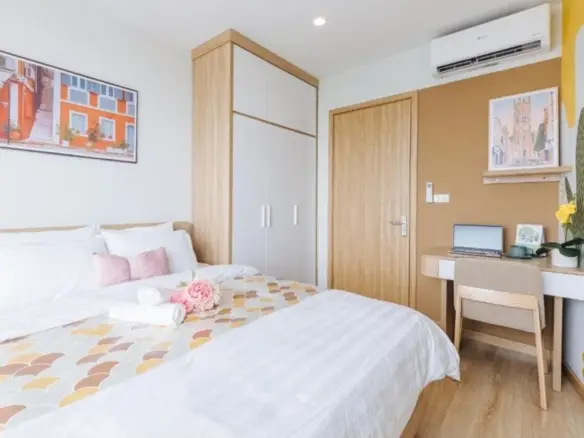 Crescendo Urban Stay Bedroom