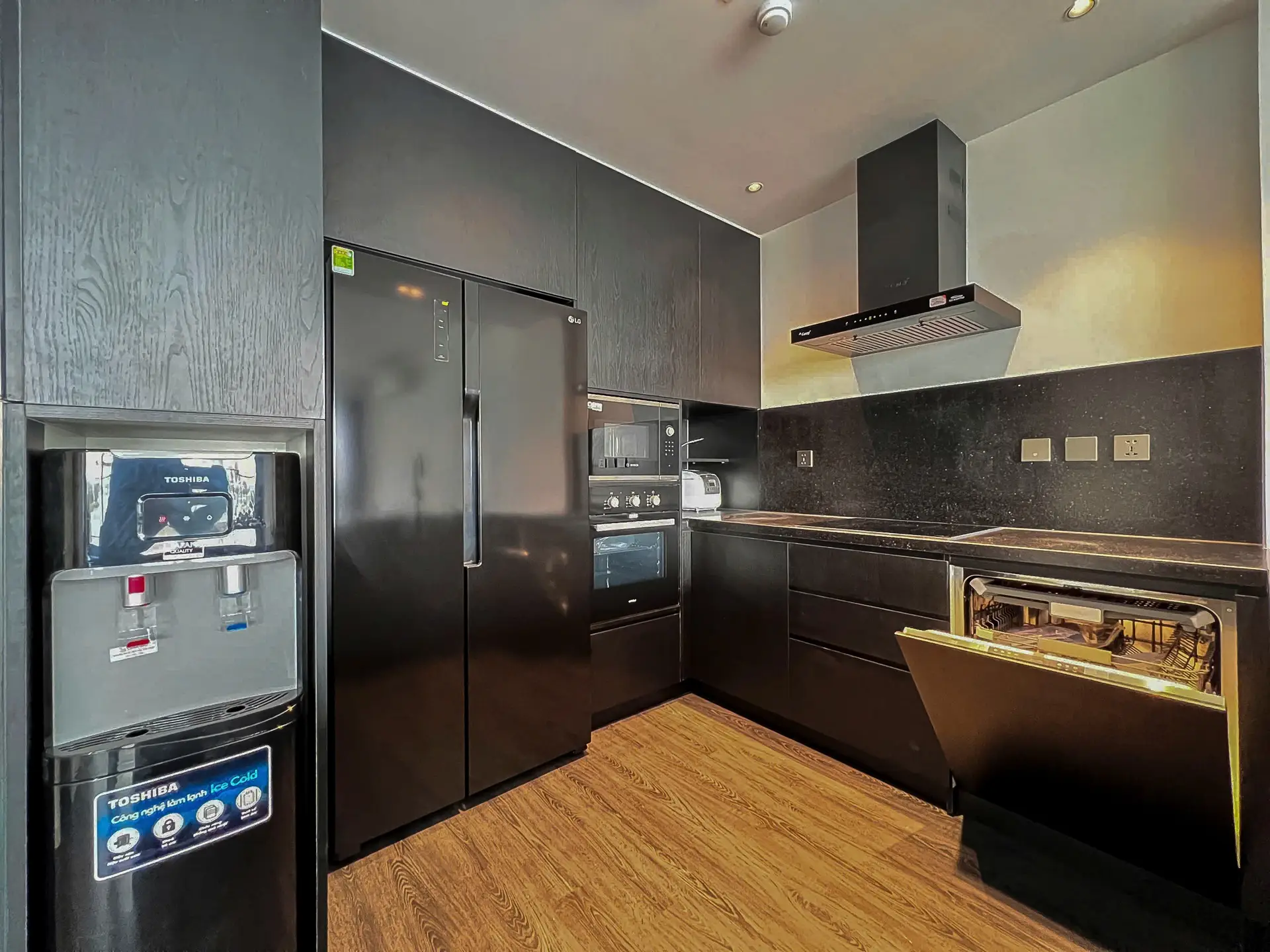 Kitchen 2
