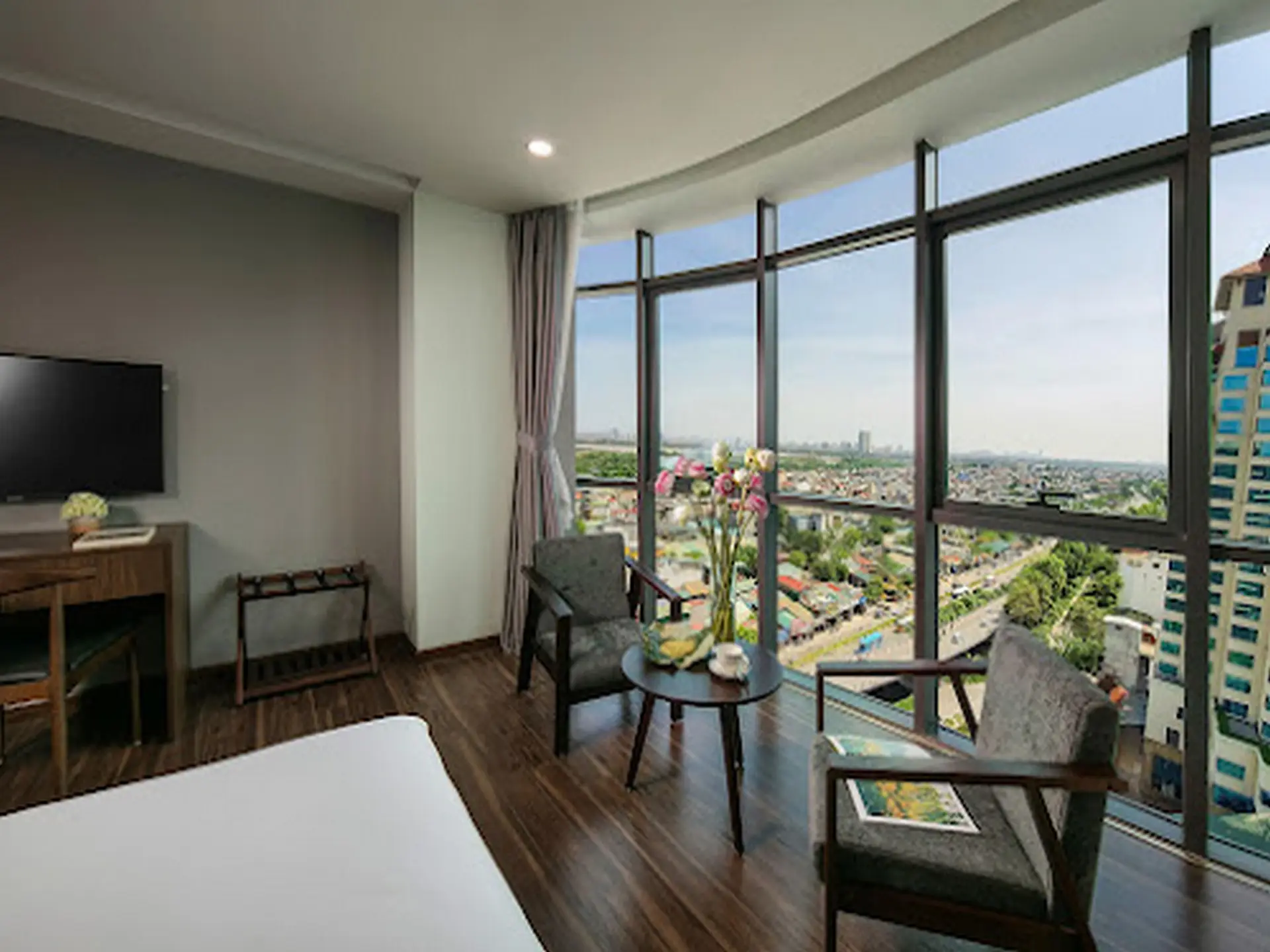 NETLAND WESTLAKE LEGACY SUITES_city view