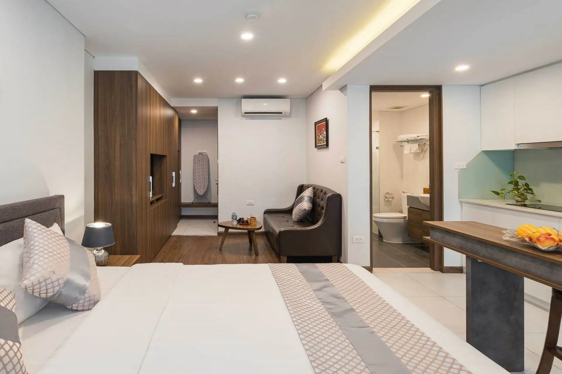 Narcissus Apartment – studio – livingroom