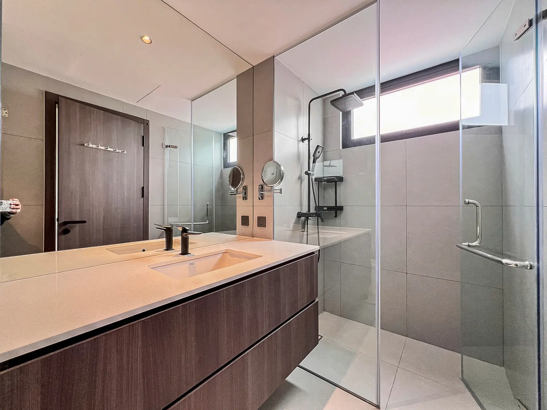 Shower toilet