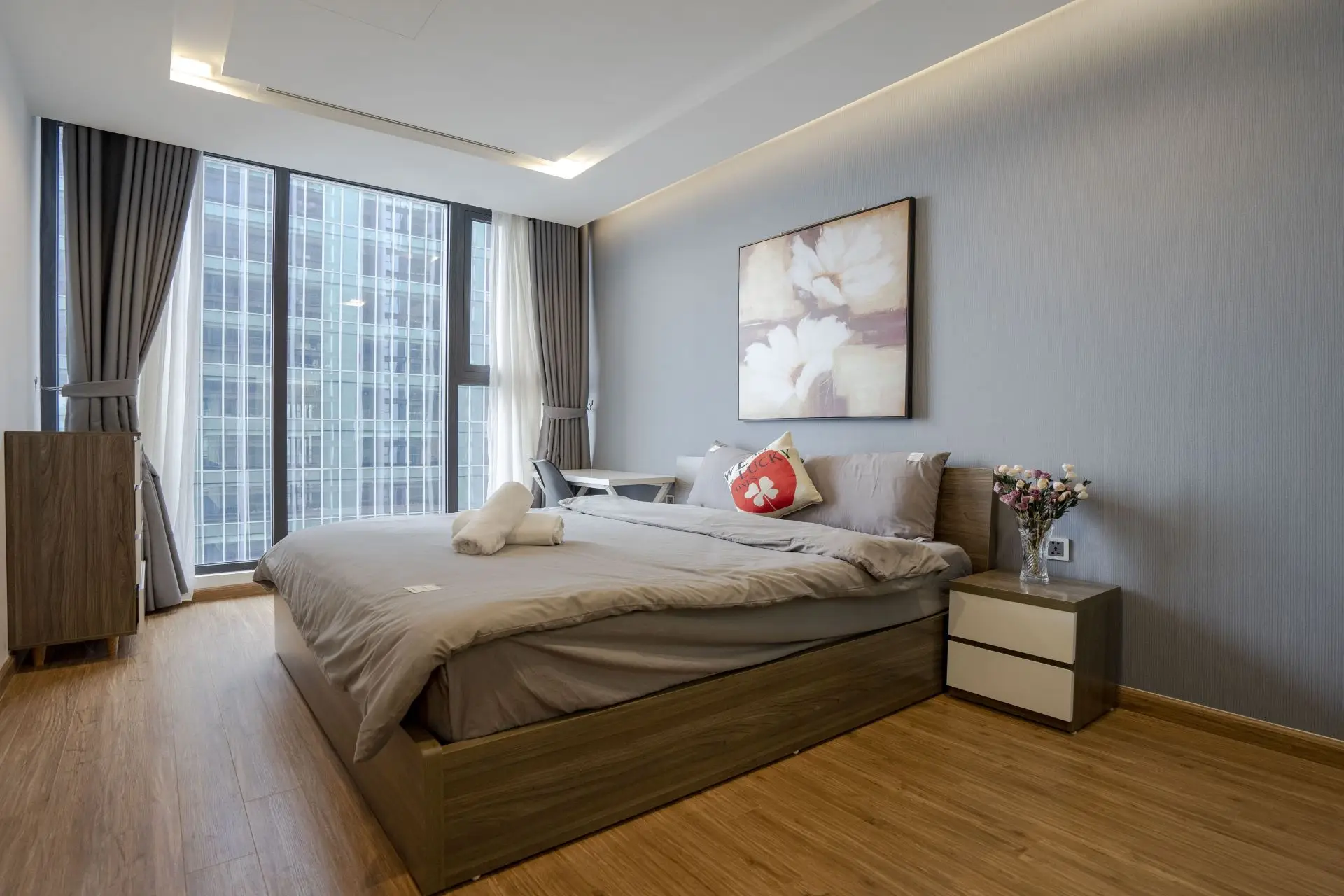 Vinhome Metropolis -1 Bed – bedroom