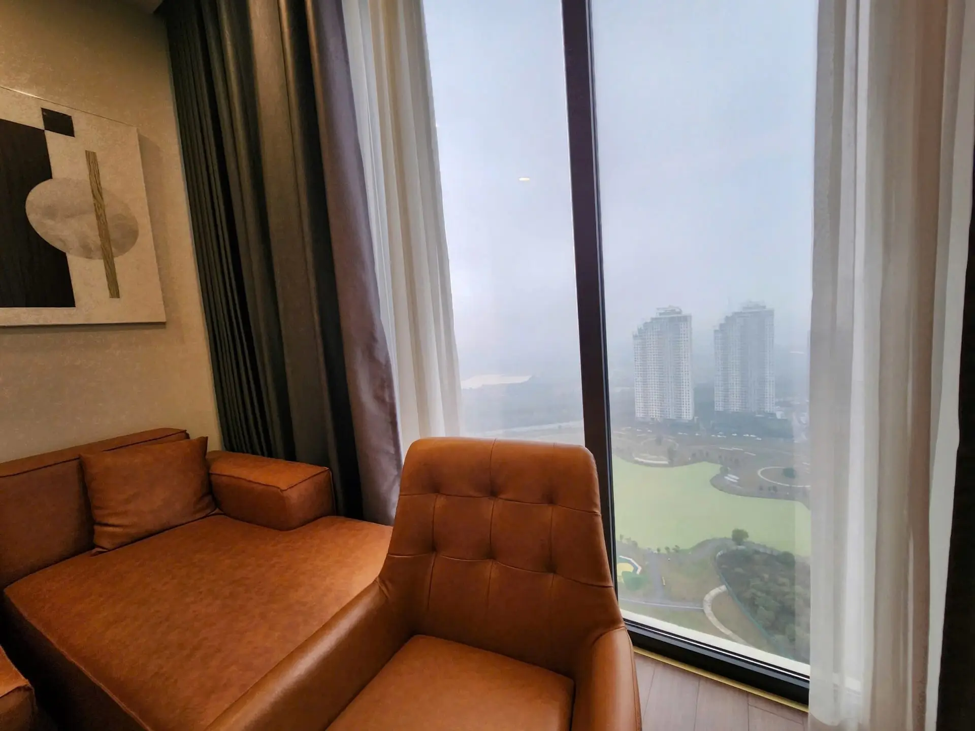 the matrix one A40x7 3bed livingroom The Matrix One40階からの景色