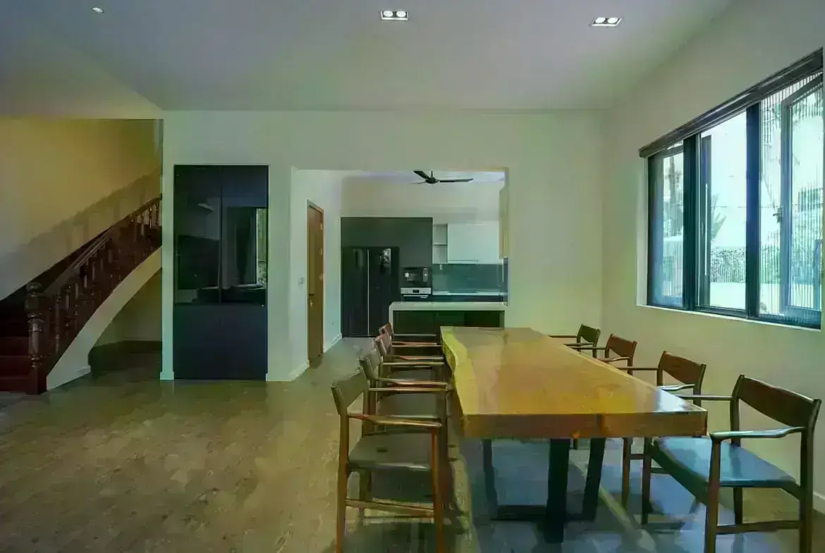 Hanoi Housing_Villa_ 7 ngo 52 To Ngoc Van_diningroom