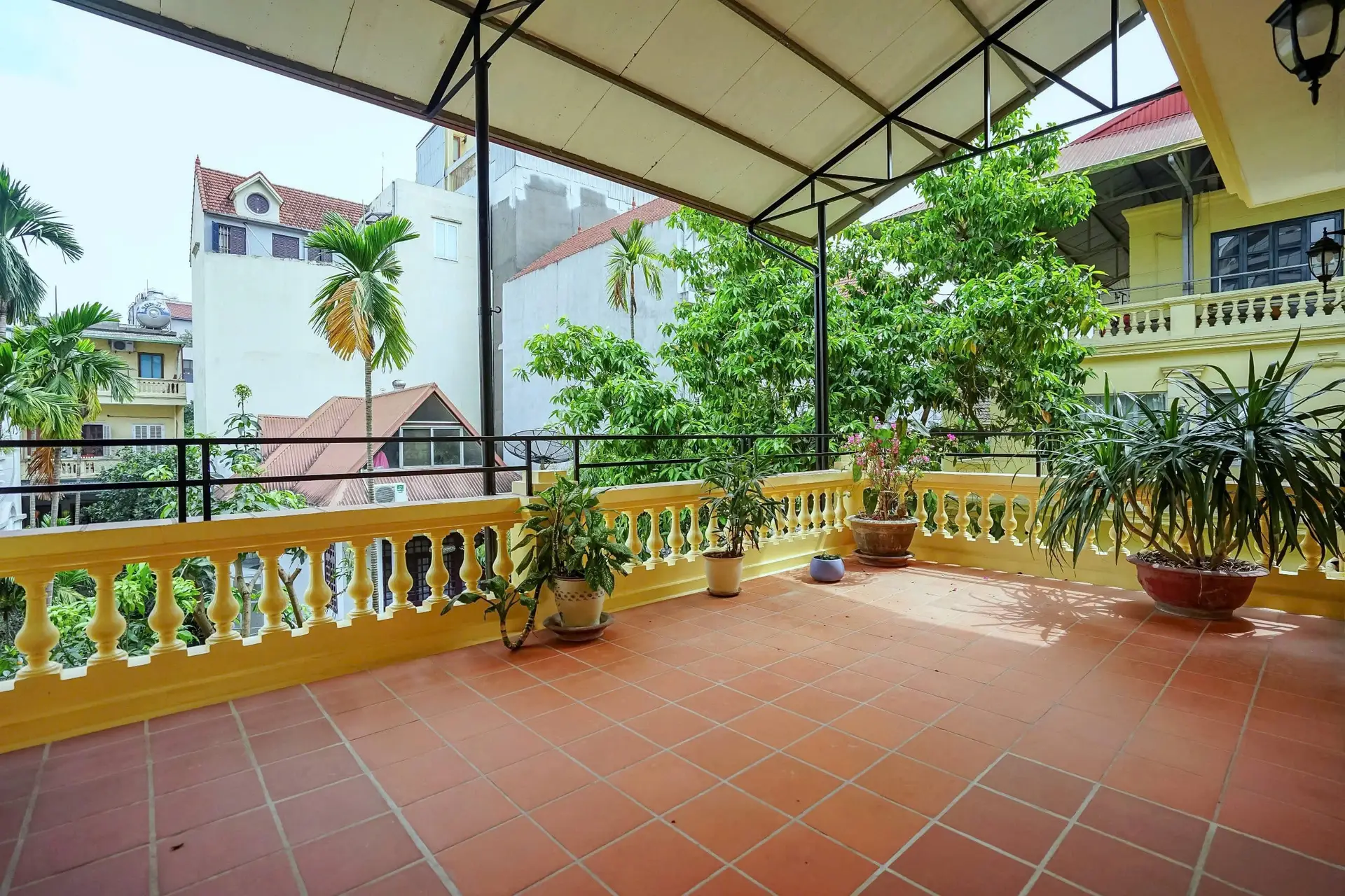 Hanoi Housing_Villa_ 7 ngo 52 To Ngoc Van_庭