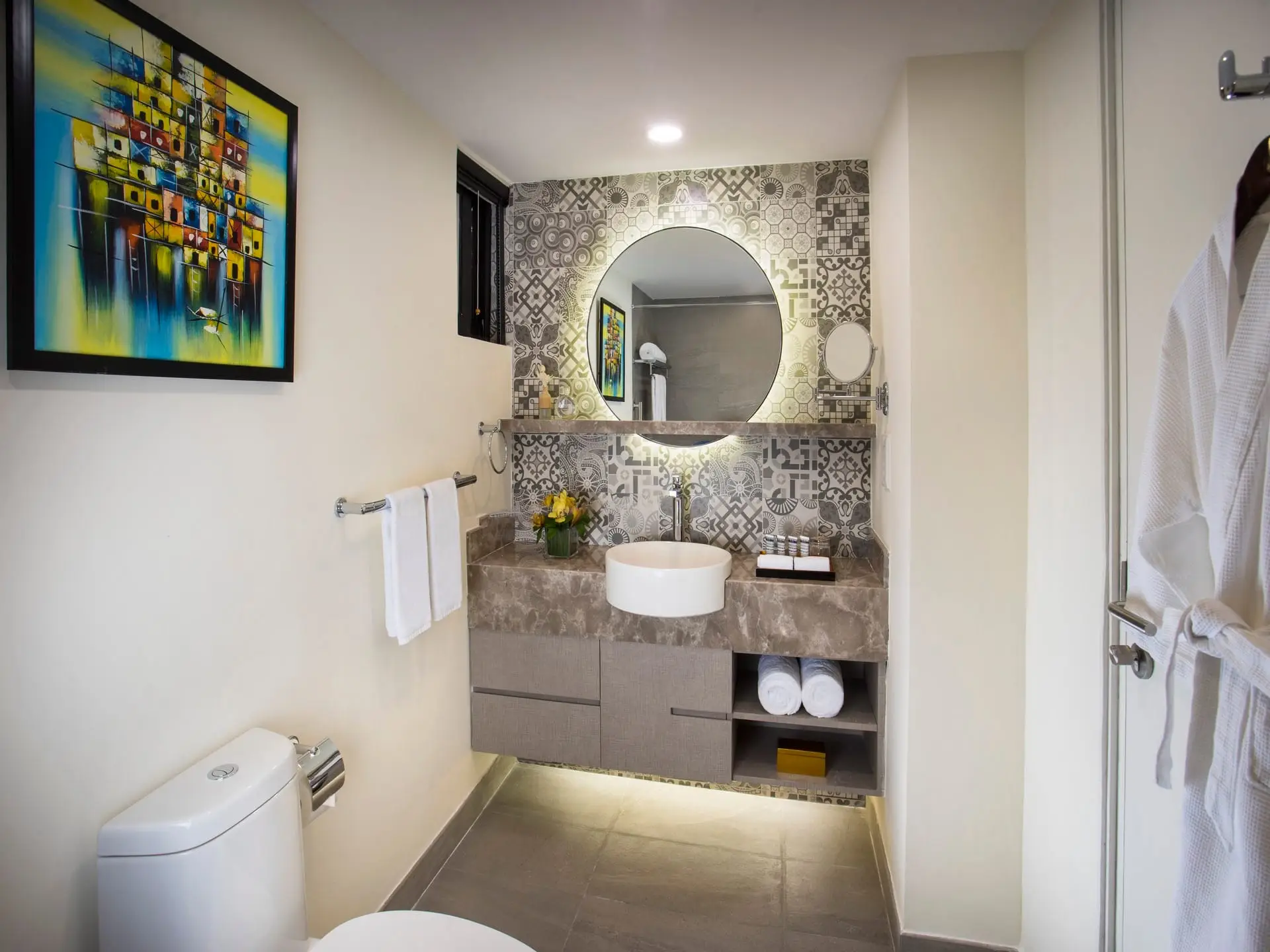 SGH – Bathroom(1) Somerset Grand Hanoiのバスルーム