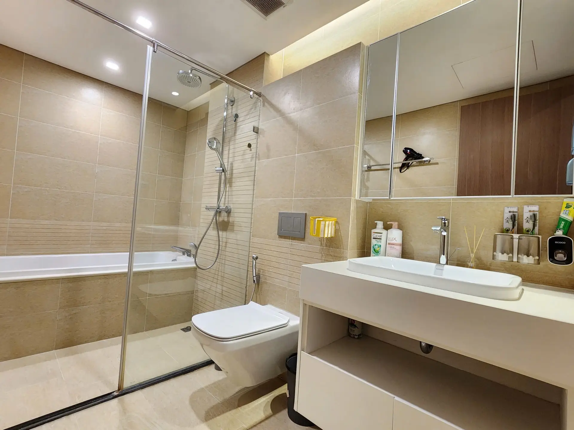 Vinhome Metropolis_4bed_M2 12b11_bathroom Vinhome Metropolis_4bed_M2 12b11_bathroom