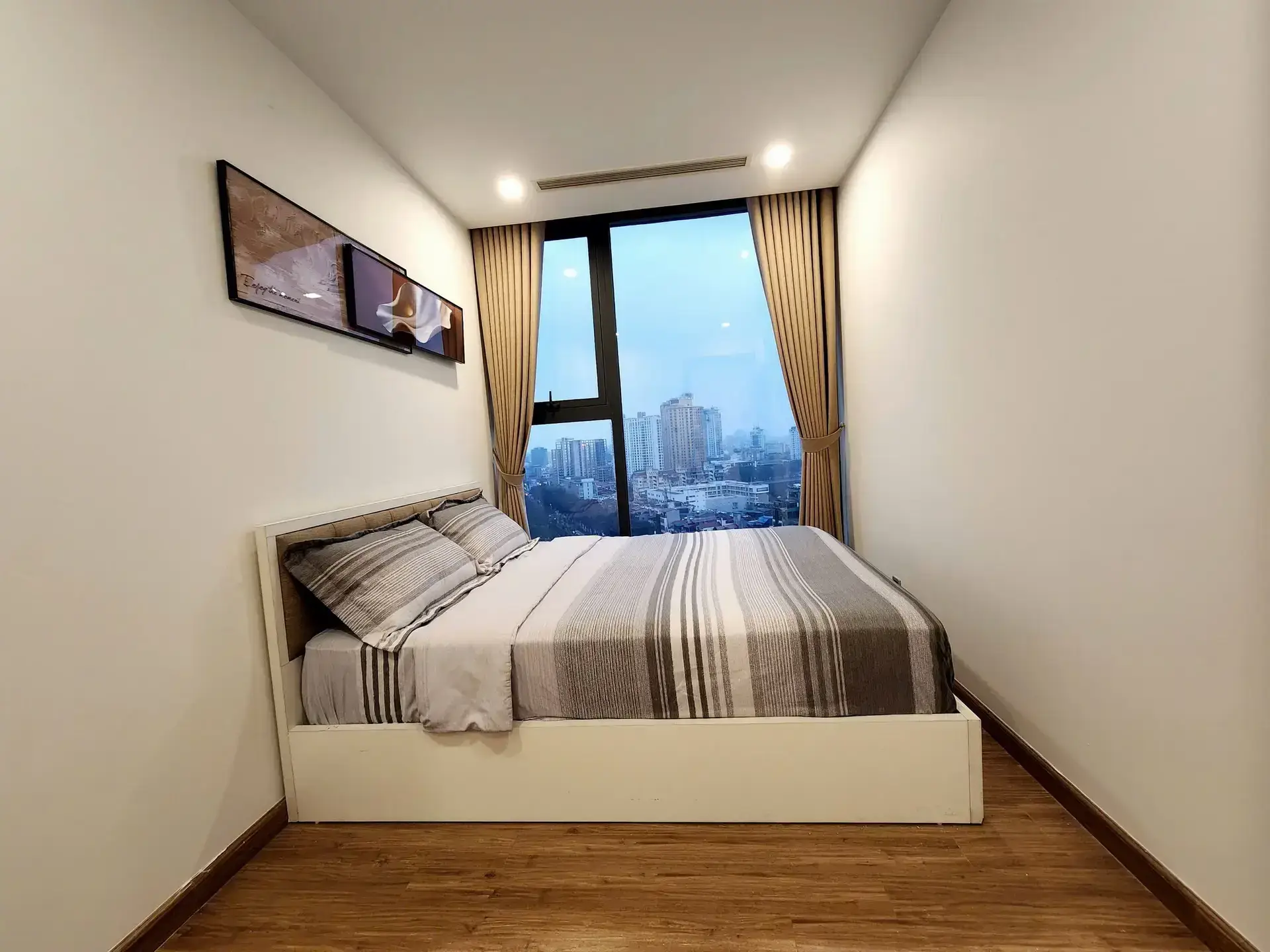 Vinhome Metropolis_4bed_M2 12b11_bedroom (4) Vinhome Metropolis_4bed_M2 12b11_bedroom (4)