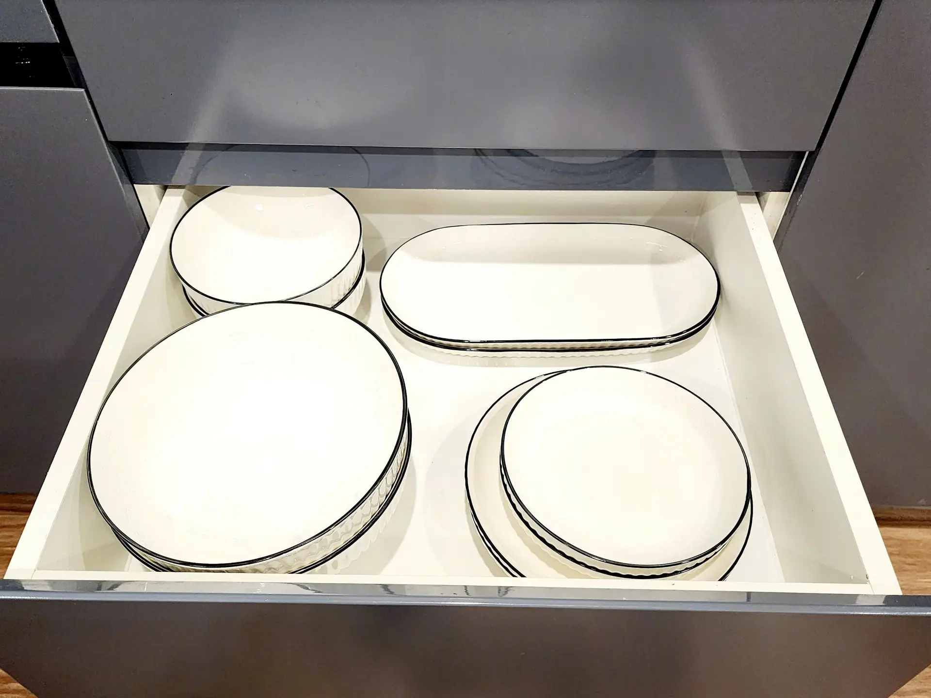 Vinhome Metropolis_4bed_M2 12b11_dish Vinhome Metropolis_4bed_M2 12b11_dish