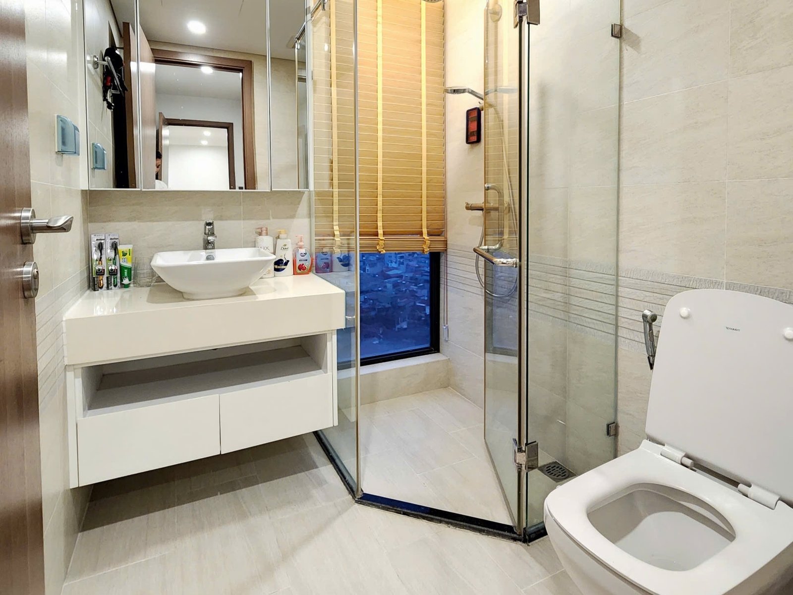 Vinhome Metropolis_4bed_M2 12b11_toilet (2) Vinhome Metropolis_4bed_M2 12b11_バスルーム
