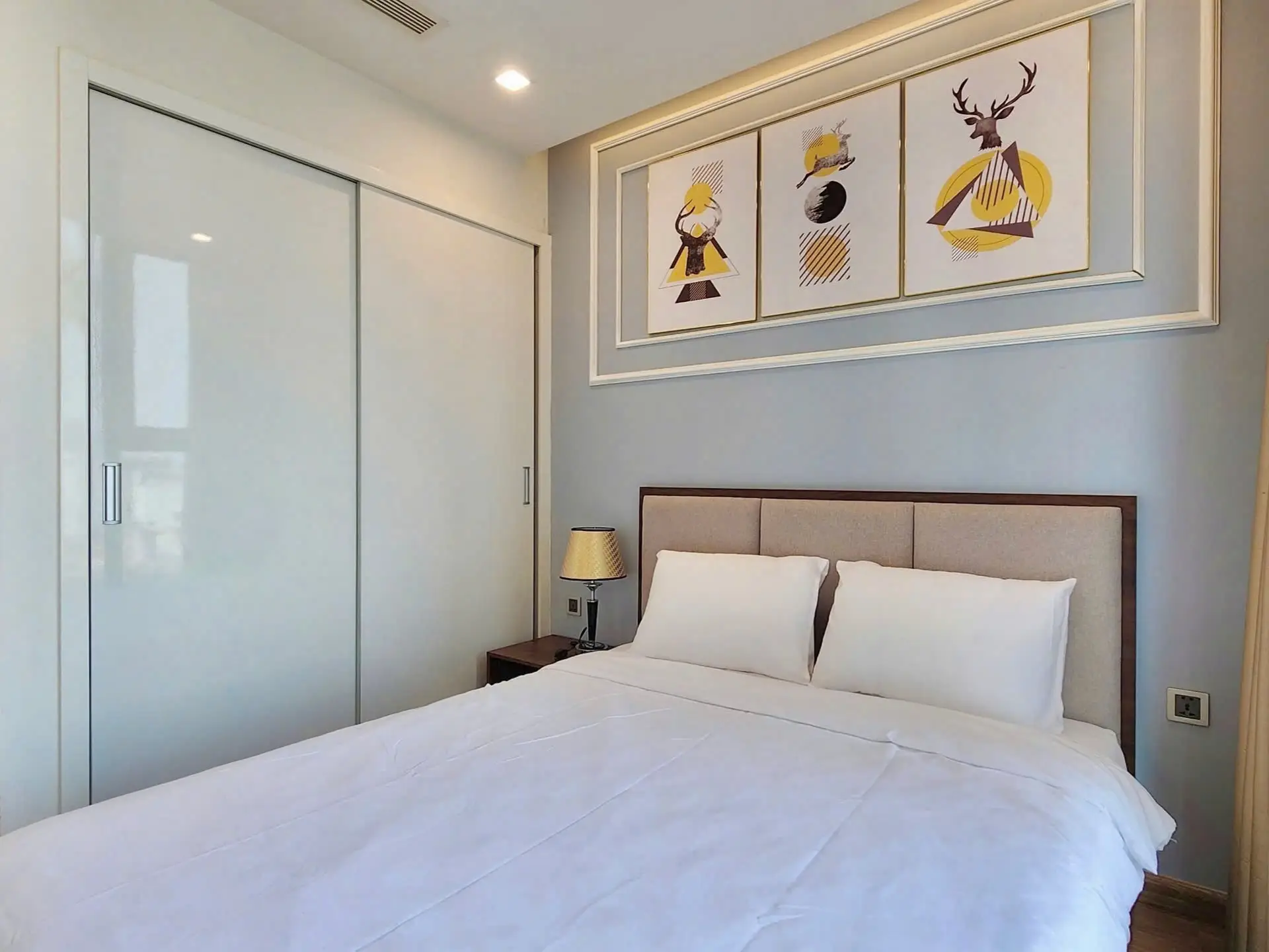 M2 1207_2bed_bedroom (4)