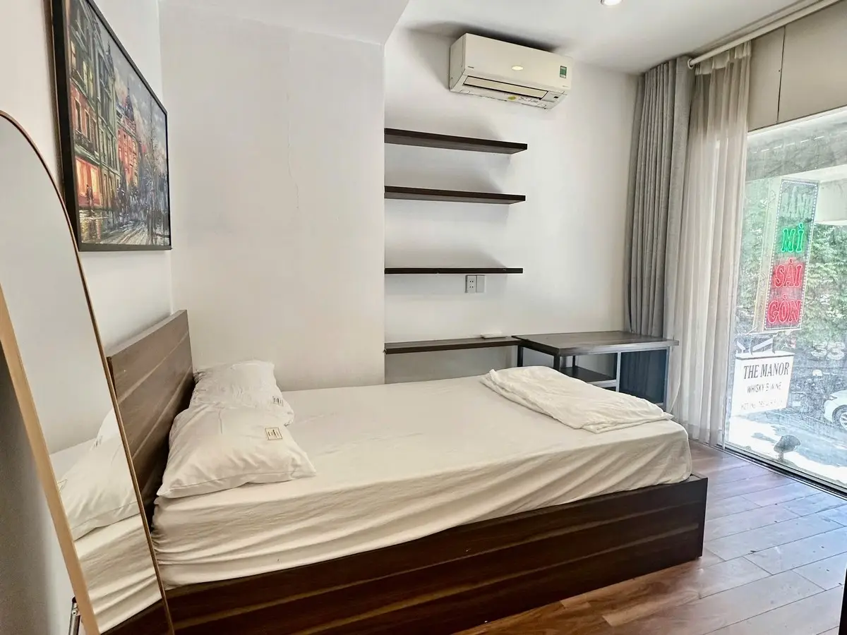 bedroom1