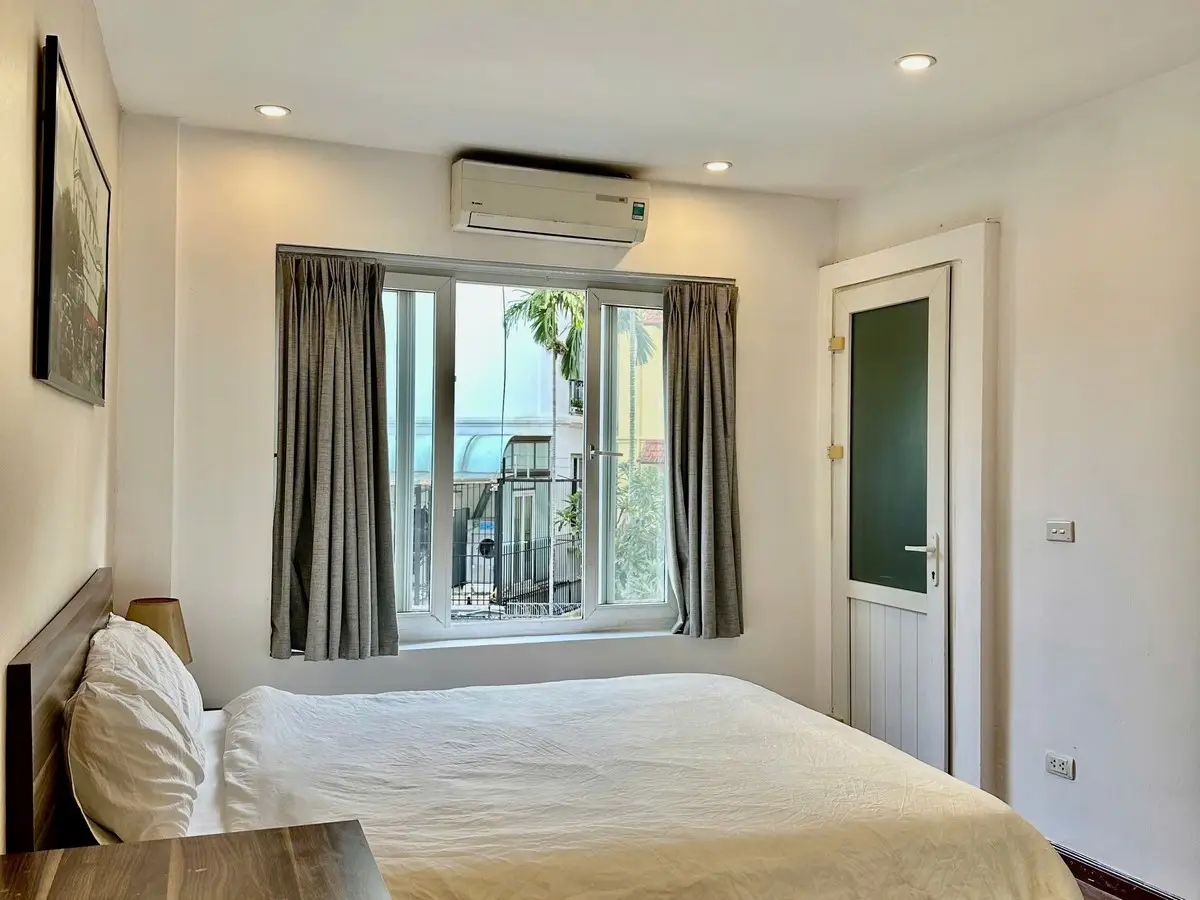 bedroom2