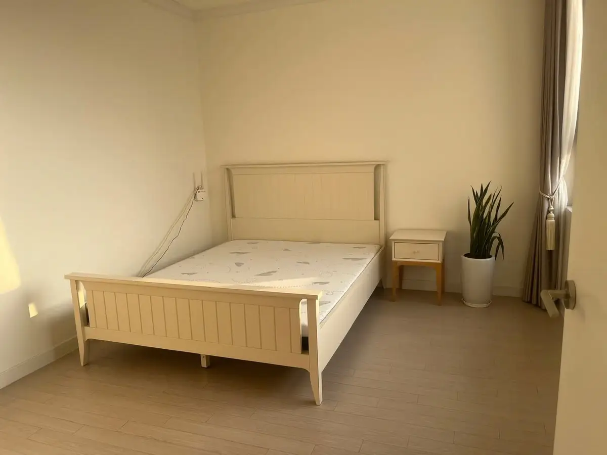 bedroom2