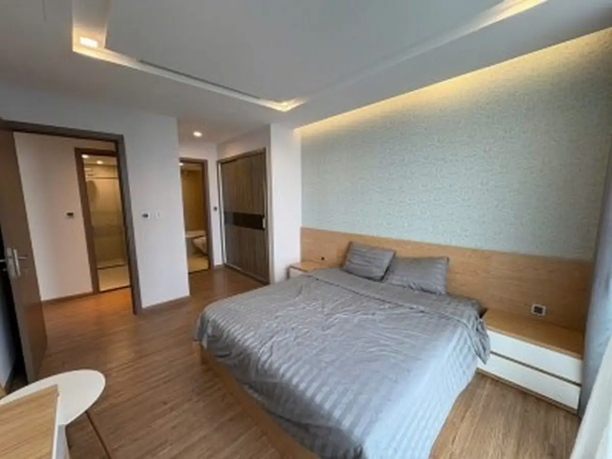 bedroom4