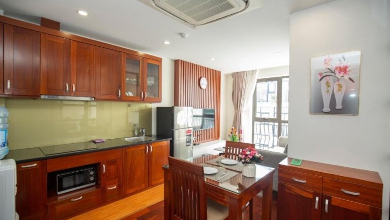 SUMITOMO 10 Apartment
