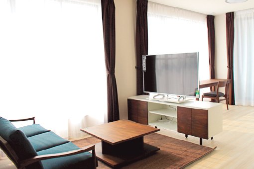 authentic long bien 1bed