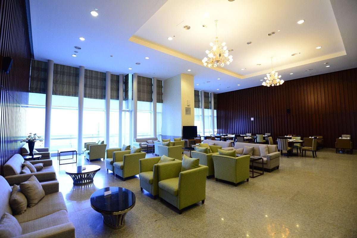 CALIDAS LANDMARK72 Royal Residence Hanoi – Breakfast Area CALIDAS LANDMARK72 Royal Residence Hanoi Breakfast Area