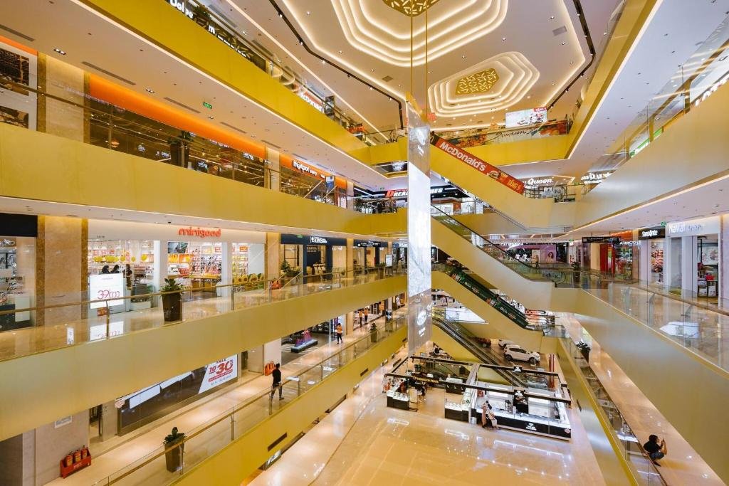 Vincom Center D'Capitale