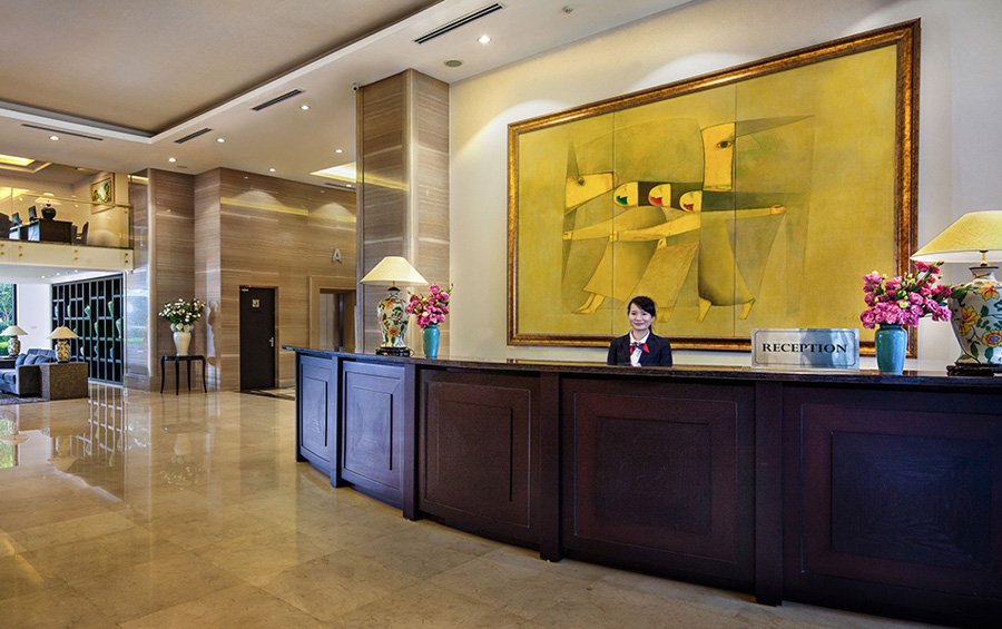 Elegant Suites Westlake Lobby