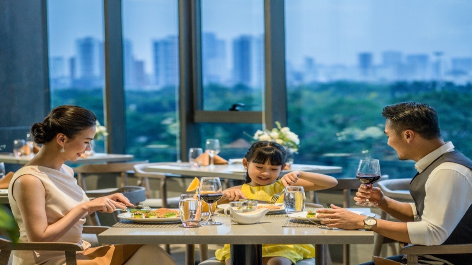 fraser-residence-hanoi-relish-restaurant