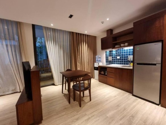 Hidden Village Apartment