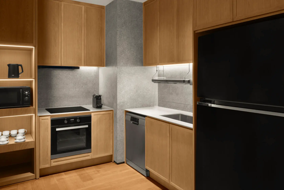 L7 WEST LAKE HANOI by LOTTE Three Bedroom Type