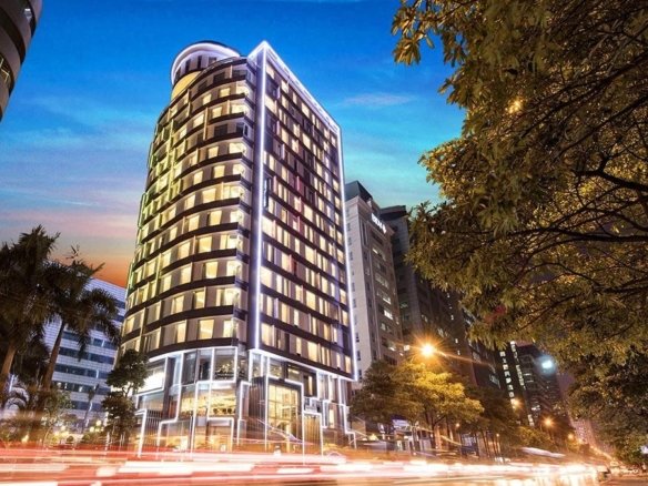 Novotel Suites Hanoi Exterior Night