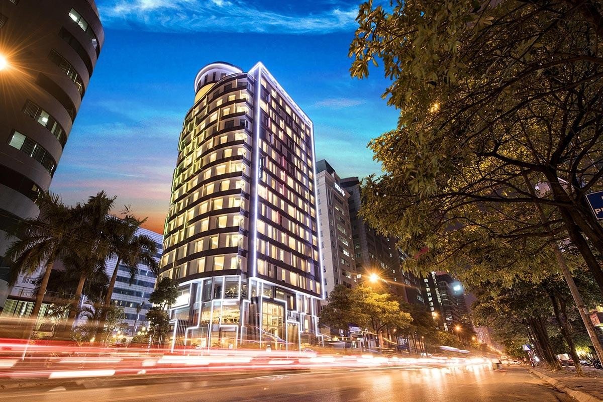 Novotel Suites Hanoi Exterior Night