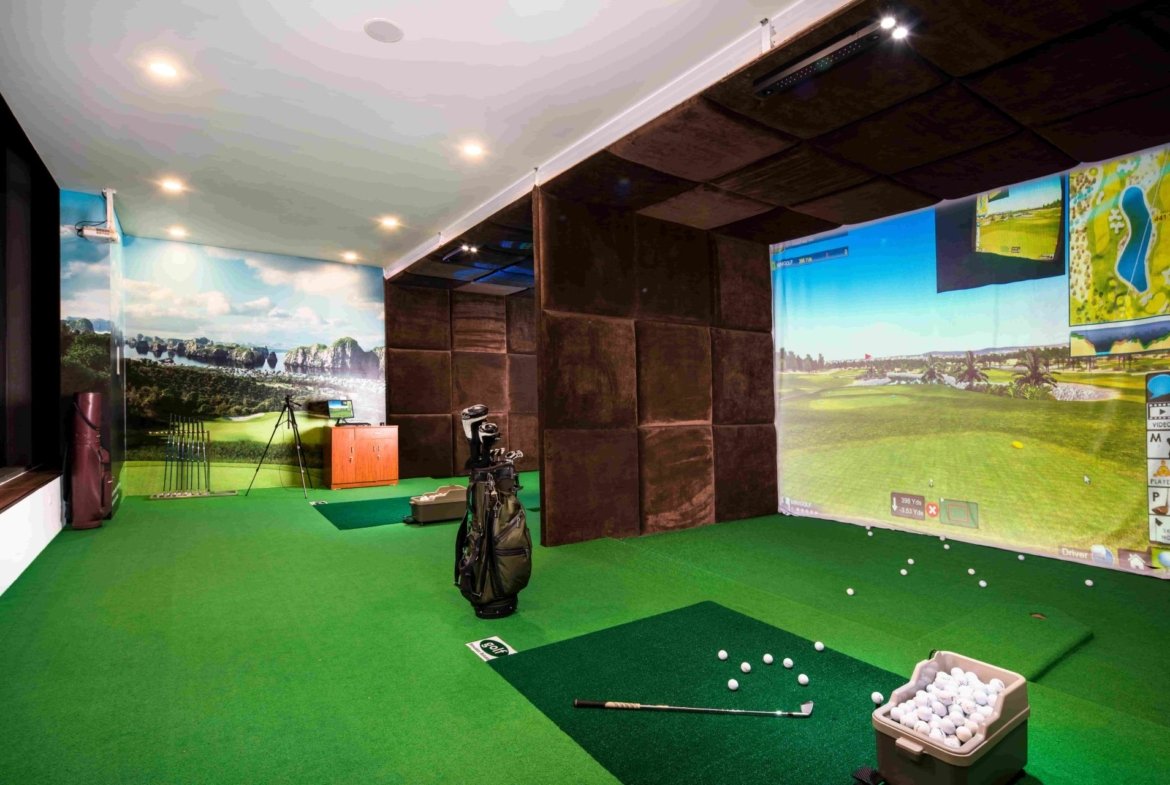 Somerset West Point Hanoi Golf Simulator