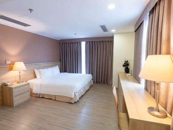 Super Candle Hotel Serviced Apartment One Bedroom